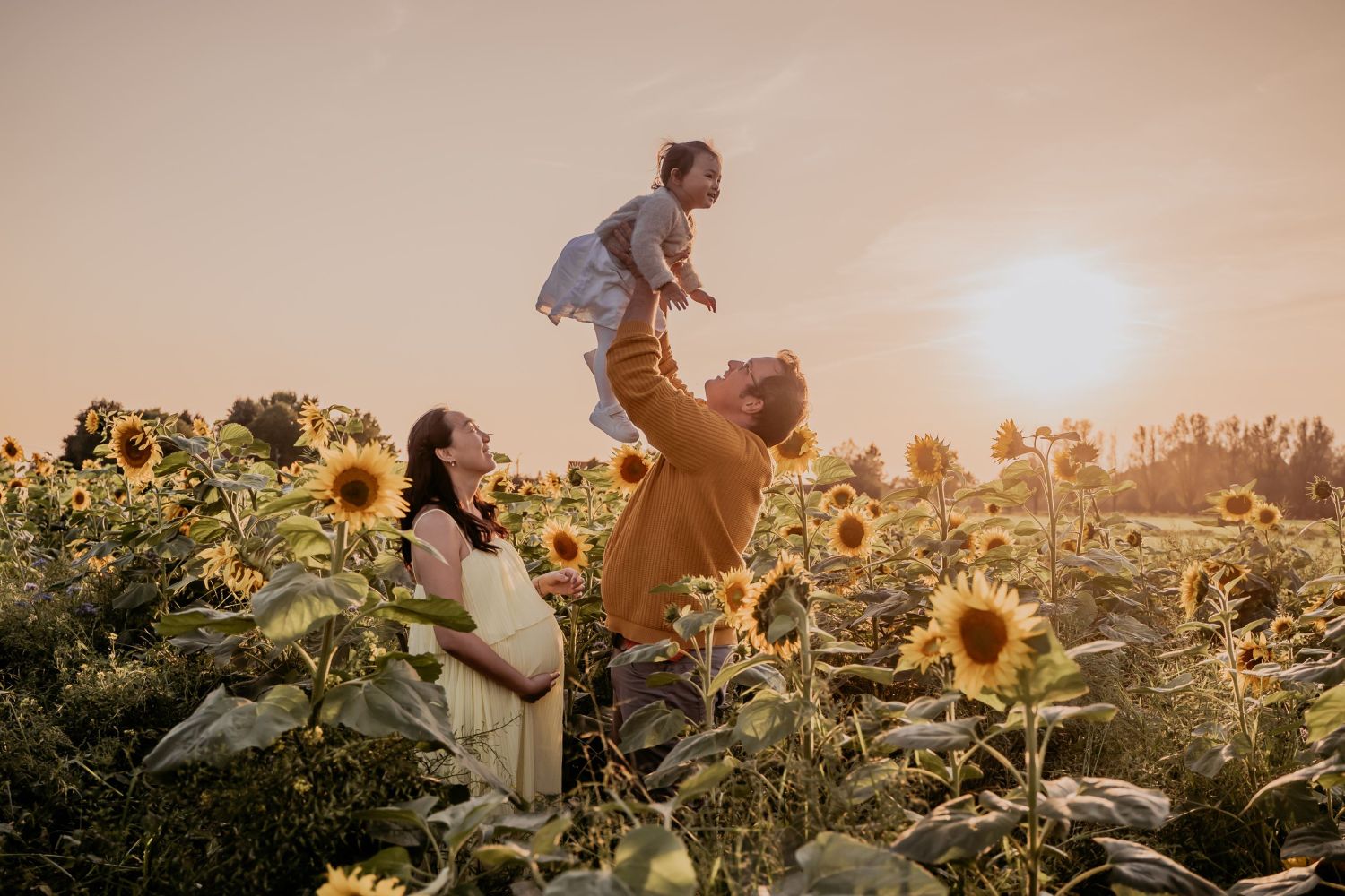 romantische foto's van je zwangerschap door de fotograaf te Malle