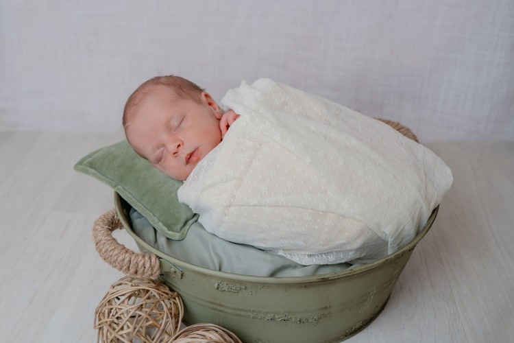 Magische sprookjesachtige Newbornfoto's door de Newbornfotograaf te Antwerpen