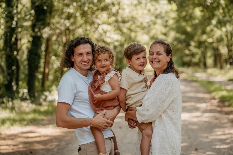 Gezin, Families